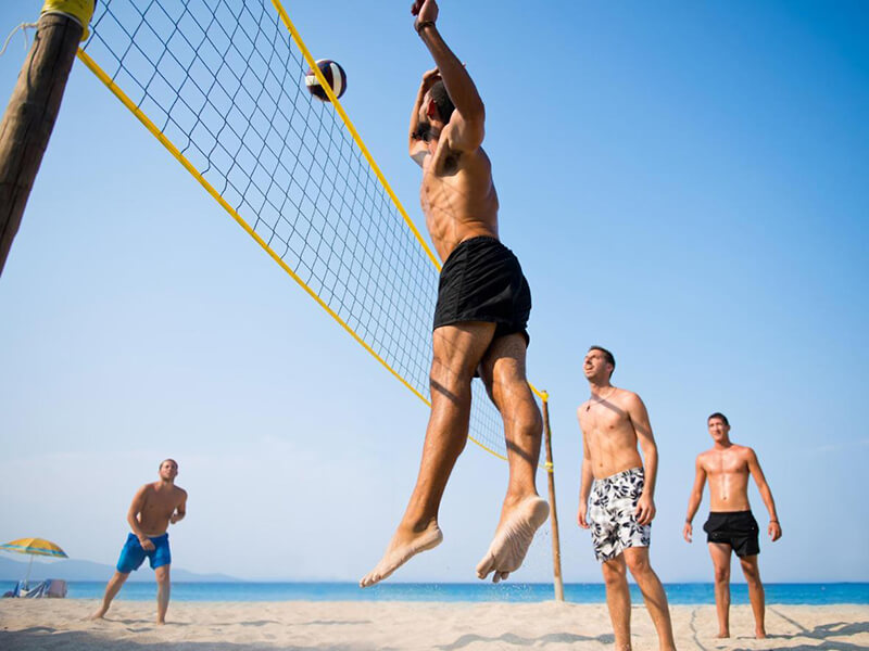 Có nhiều hình thức cá cược bóng chuyền bãi biển
